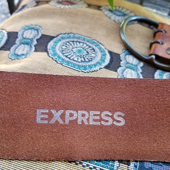 Express Wide leather belt - Picture 3 of 4